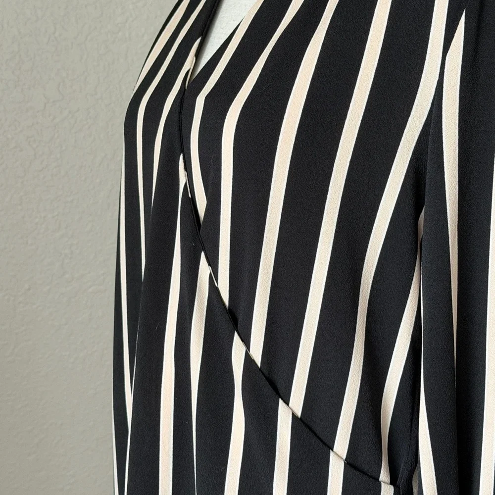 Adrianna Papell Black and Beige Striped V-Neck Blouse - Picture 6 of 8